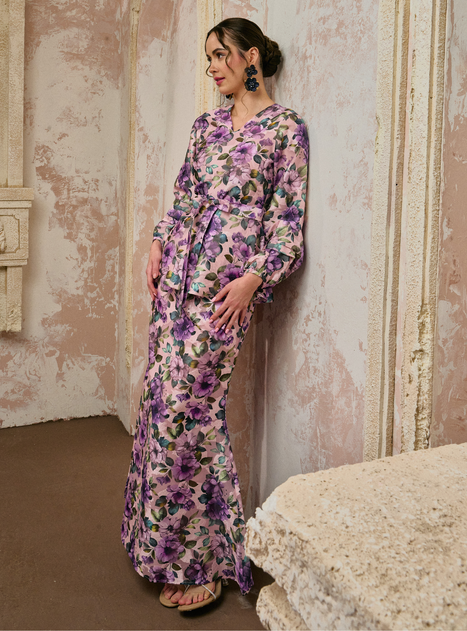 Seri Bunga Peplum Wrap Kurung - Lilac