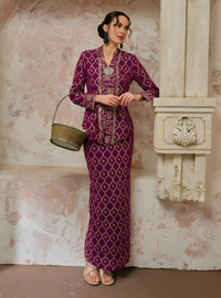 Seri Cempaka Embroidered Kebaya Kurung - Magenta