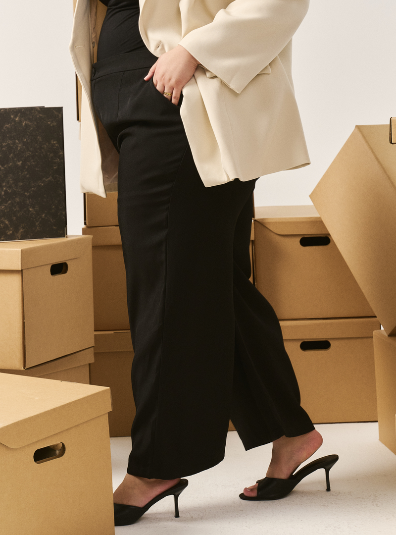 Cleo Straight Cut Slacks - Black