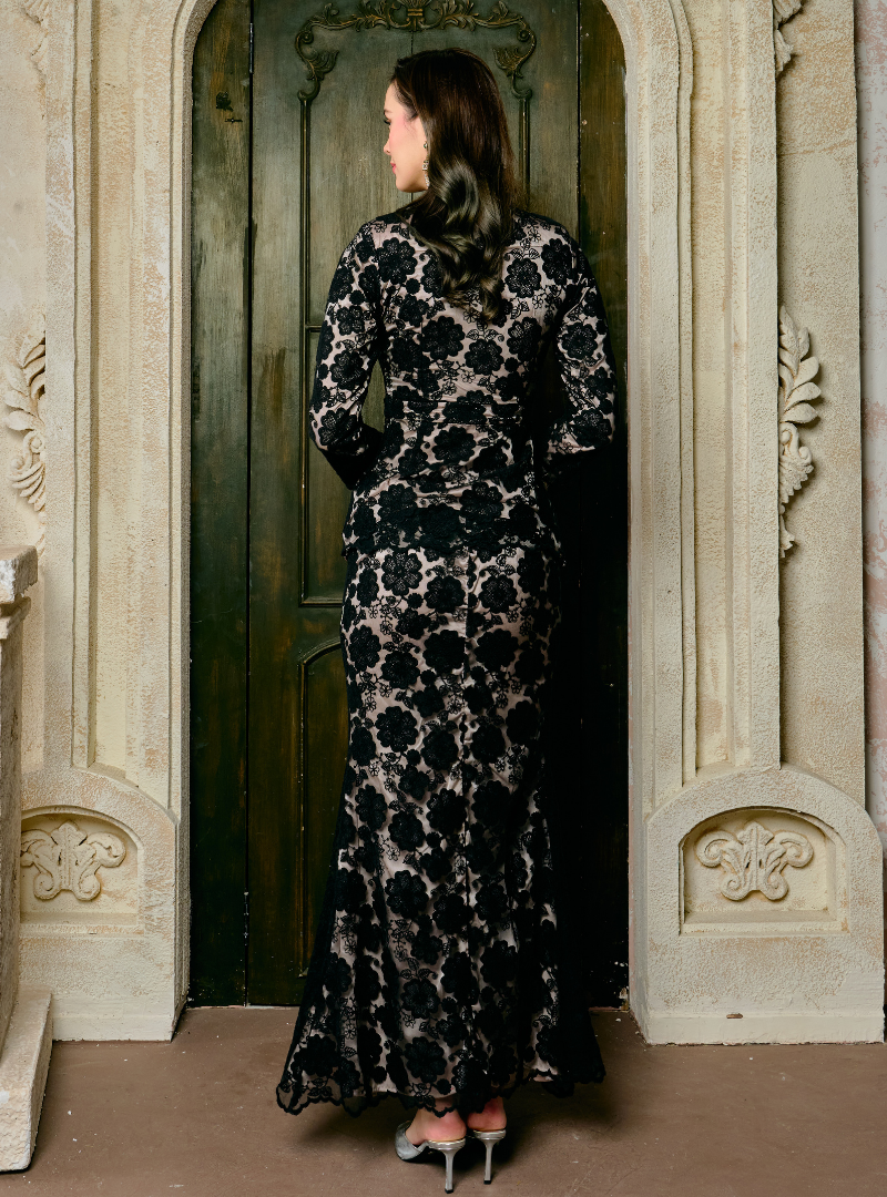 Manis Rafizah Lace Kebaya Peplum Kurung