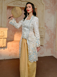 Manis Qistina Embroidered Kebarung Top Only