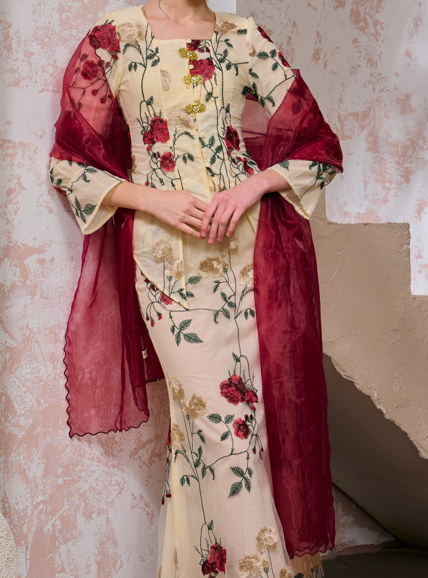 Amira Organza Selendang - Maroon