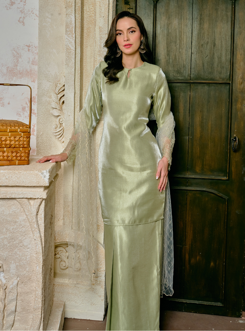 Manis Sofea Kurung Pahang - Sage