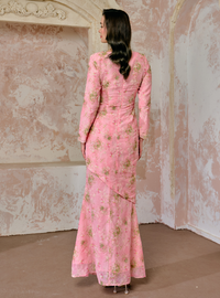 Manis Larnia Asymmetrical Kurung Pahang - Strawberry Pink