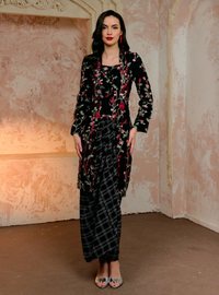 Manis Qifiyah Embroidered Lace Kebarung Top Only