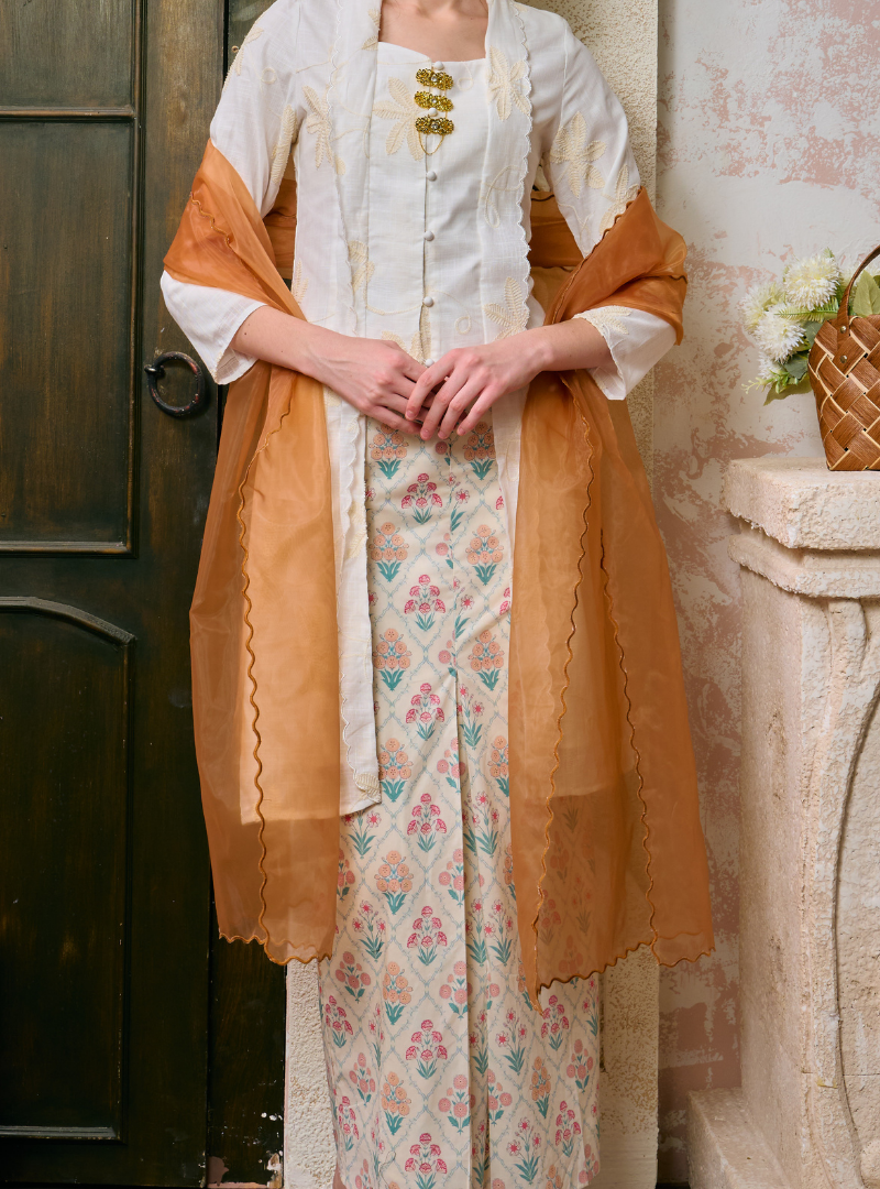 Amira Organza Selendang - Cinnamon