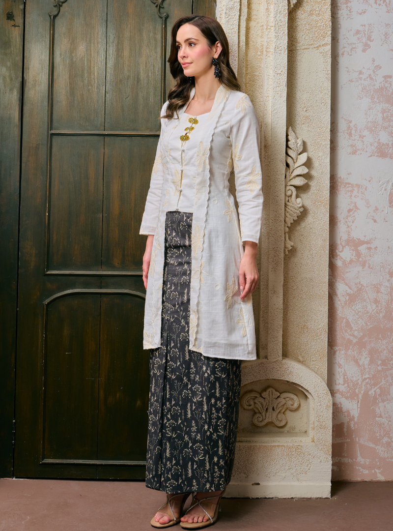 Sulam Leha Embroidered Kebarung Top Only - White