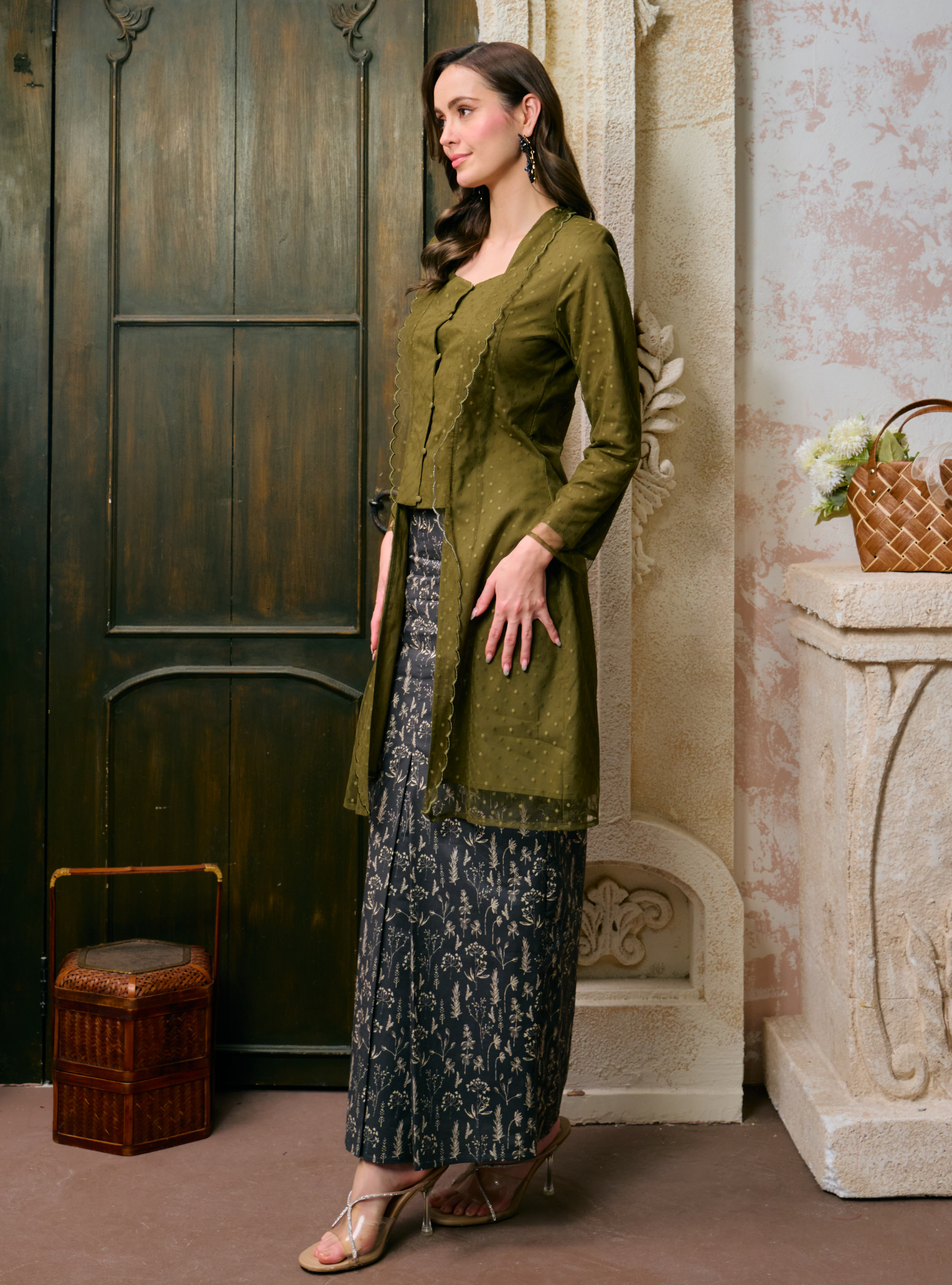 Sulam Saodah Lace Kebarung Top Only - Olive