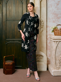 Sulam Leha Embroidered Kebarung Top Only - Black