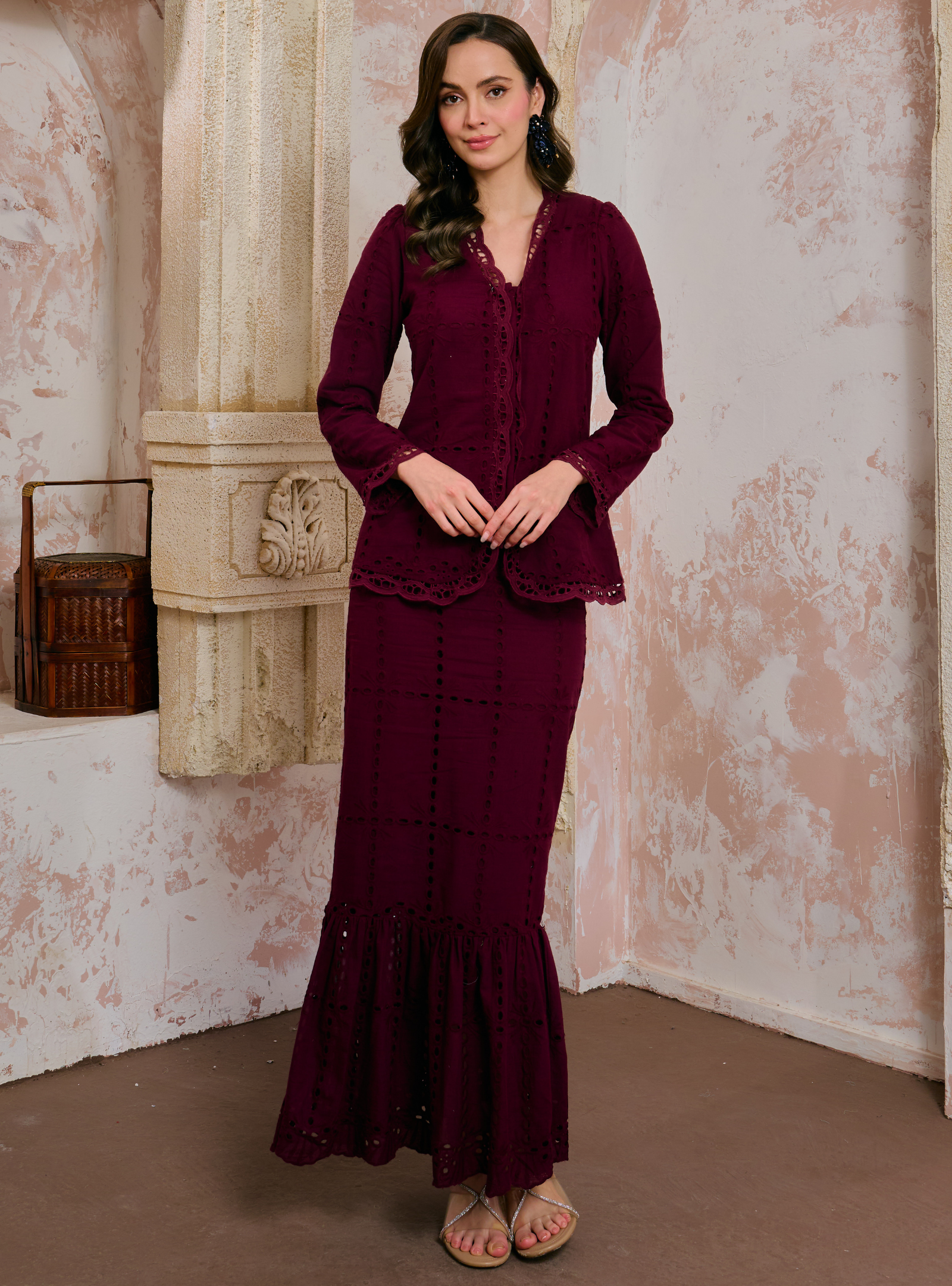 Sulam Salmah Eyelet Kebaya Kurung - Burgundy