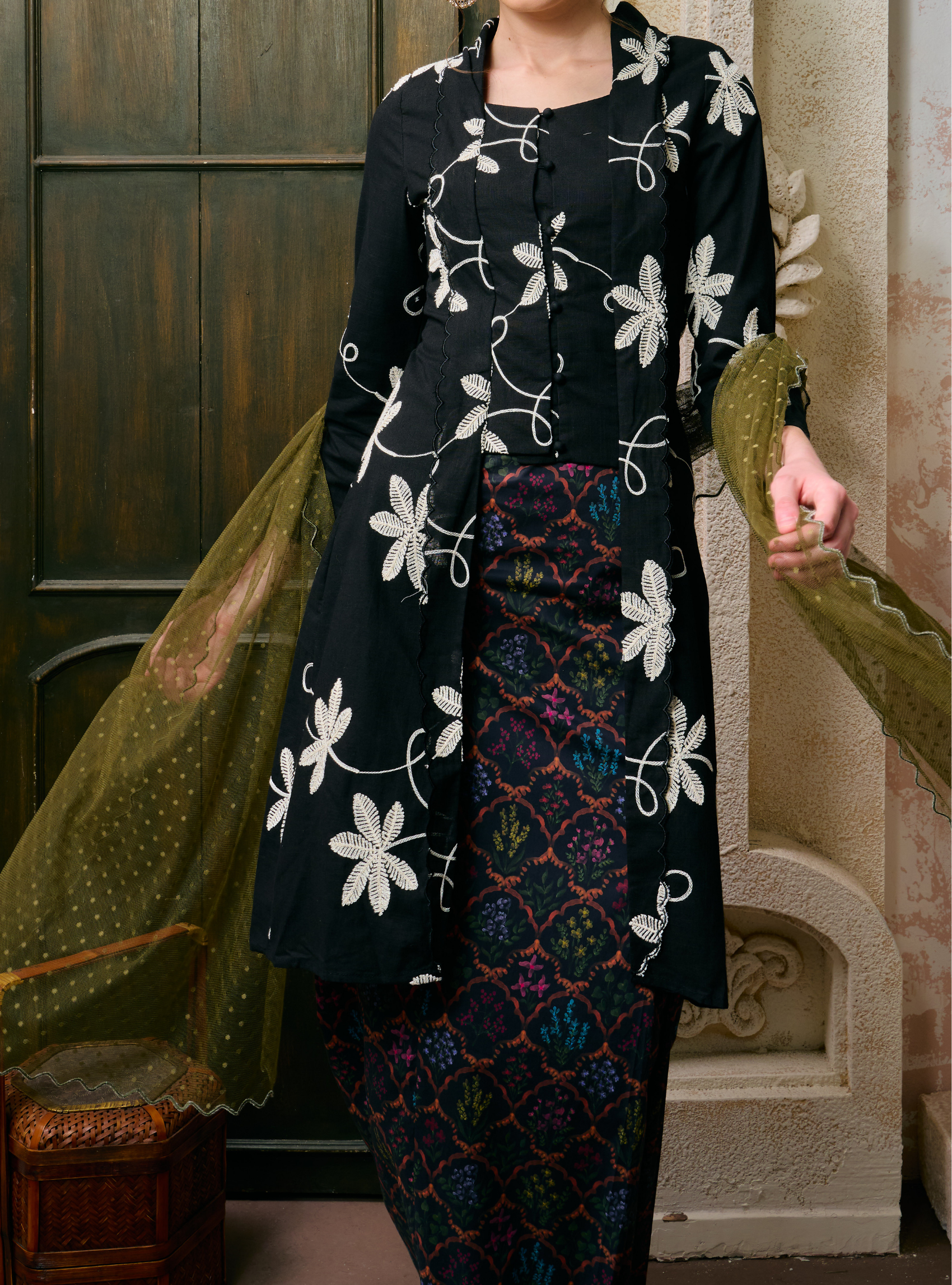 Masnah Dotted Lace Selendang - Olive