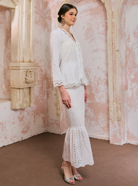 Sulam Salmah Eyelet Kebaya Kurung - White