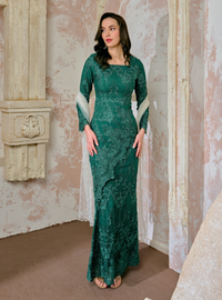 Manis Thania Asymmetrical Kurung Pahang - Emerald