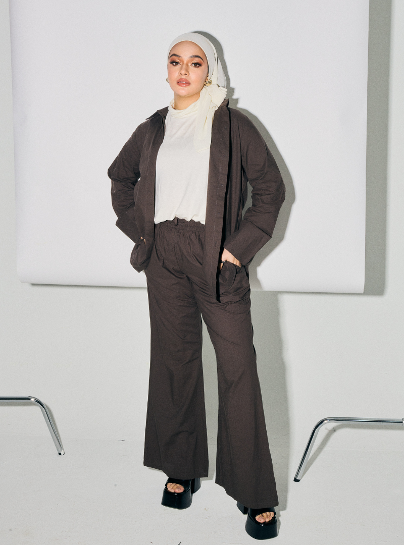A woman dressed in Stone Grey Oversized Cotton Set
