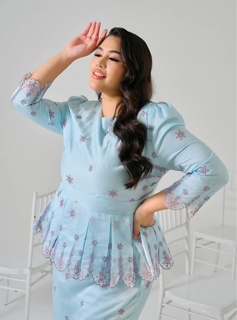 Tun Maimunah Eyelet Peplum Kurung - Baby Blue