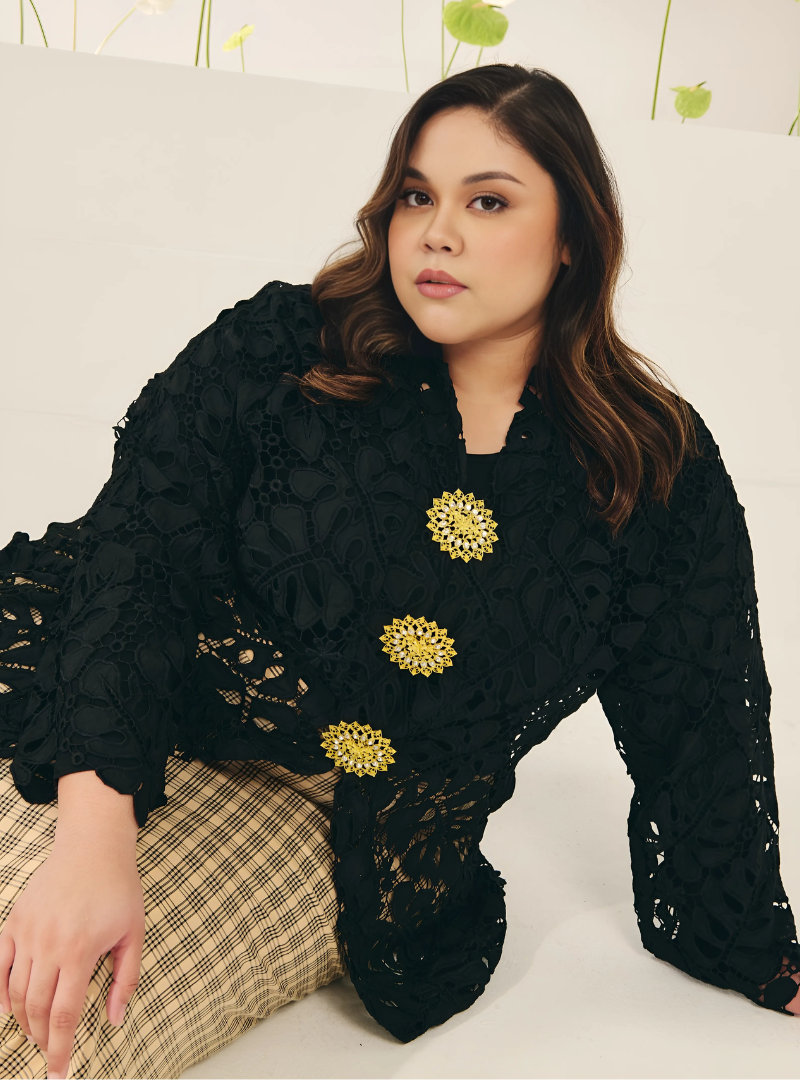 Tun Baizura Eyelet Leaves Kebarung - Black