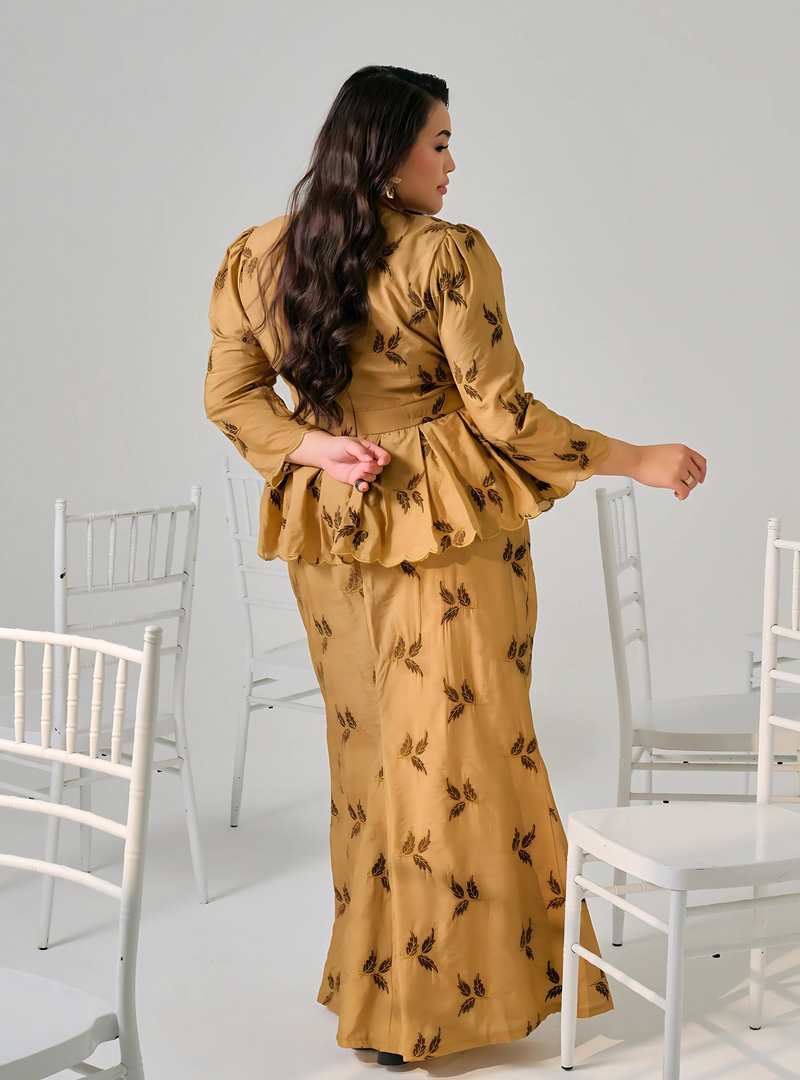 Tun Kamariah Embroidered Leaves Peplum Kurung - Brown