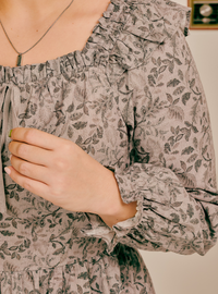 Iris Cottage Garden Blouse - Mocha Flower