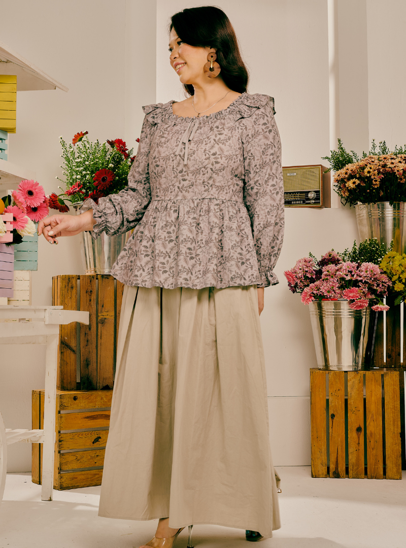 Iris Cottage Garden Blouse - Mocha Flower