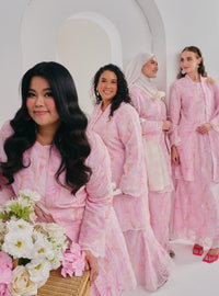 Bunga Becca Embroidered Kabaya Kurung