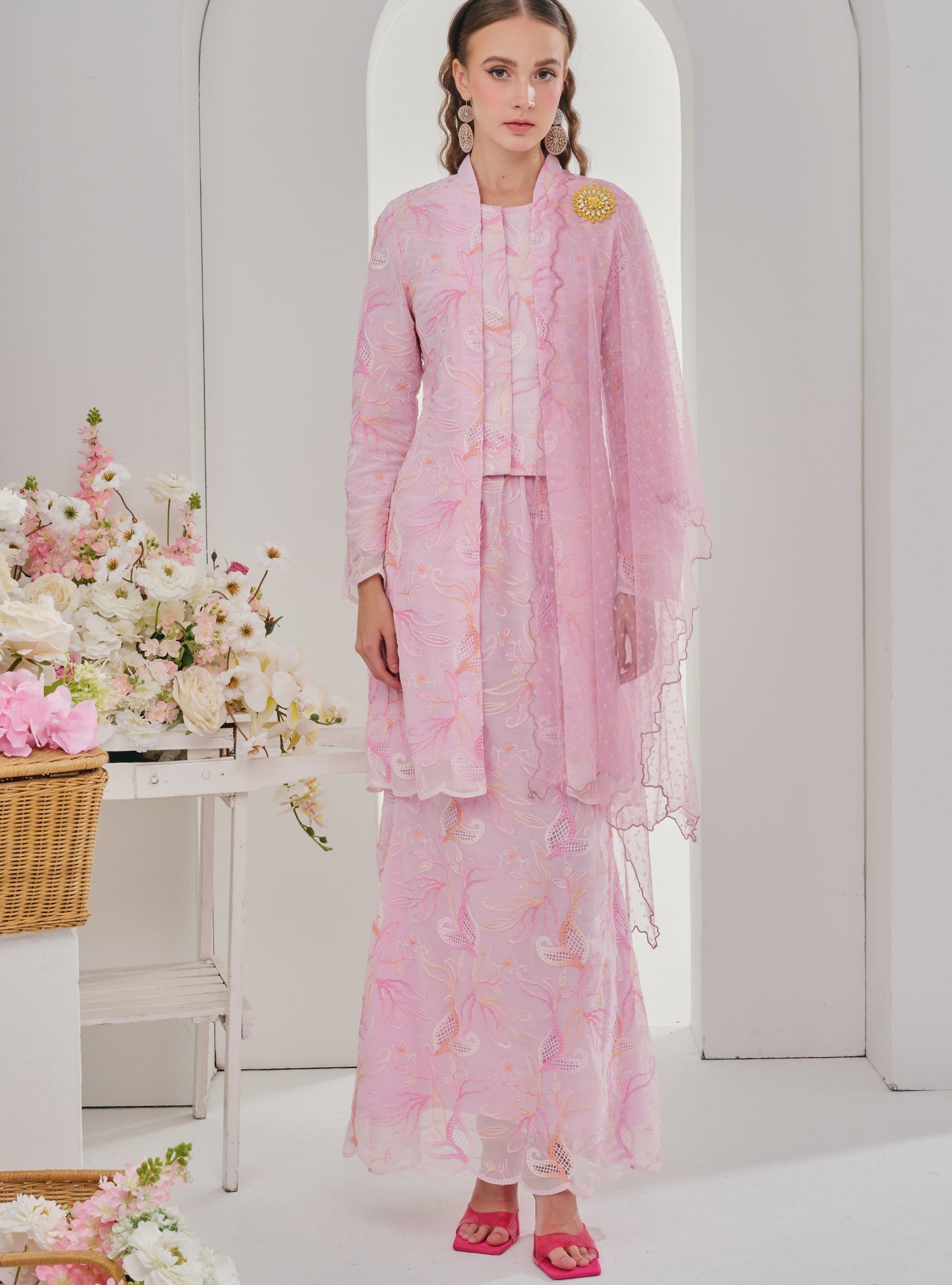 Bunga Becca Embroidered Kabaya Kurung
