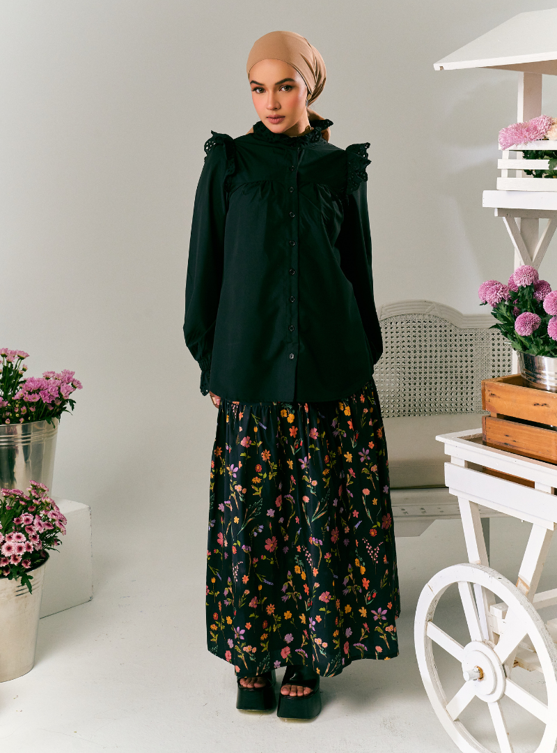Kai Black Ruffled Button-Up Blouse