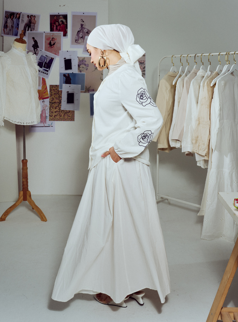 Tess Embroidered Button-up Shirt - White