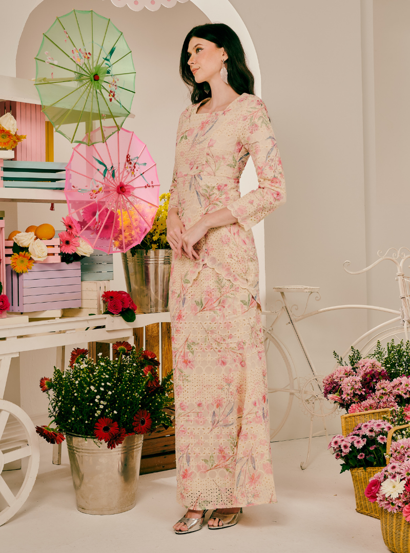 Santun Thalita Asymmetrical Kurung Pahang - Pink
