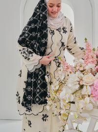 Bunga Cinta Beaded Kebarung