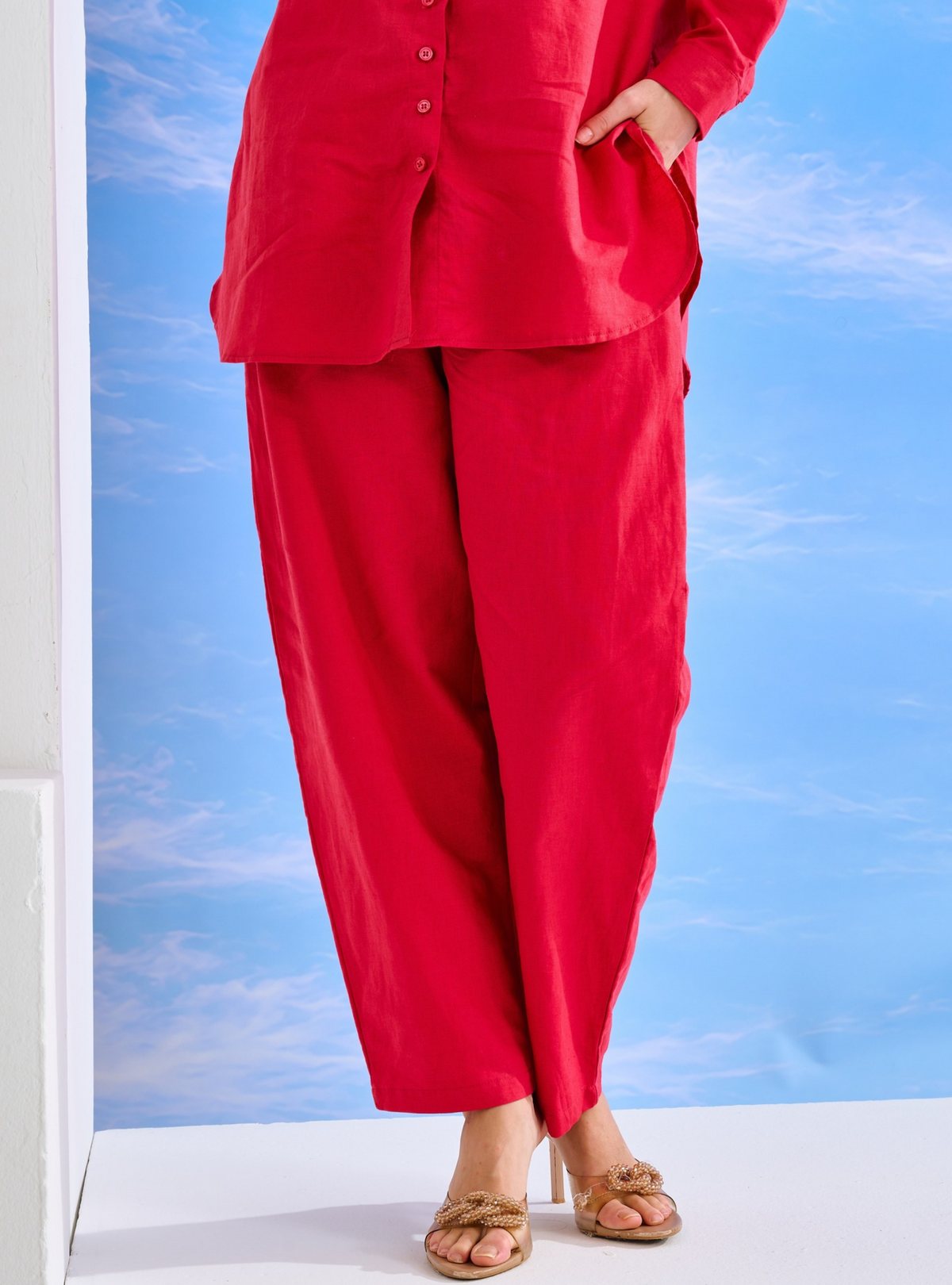Lyra Linen Barrel Pants - Scarlet Red