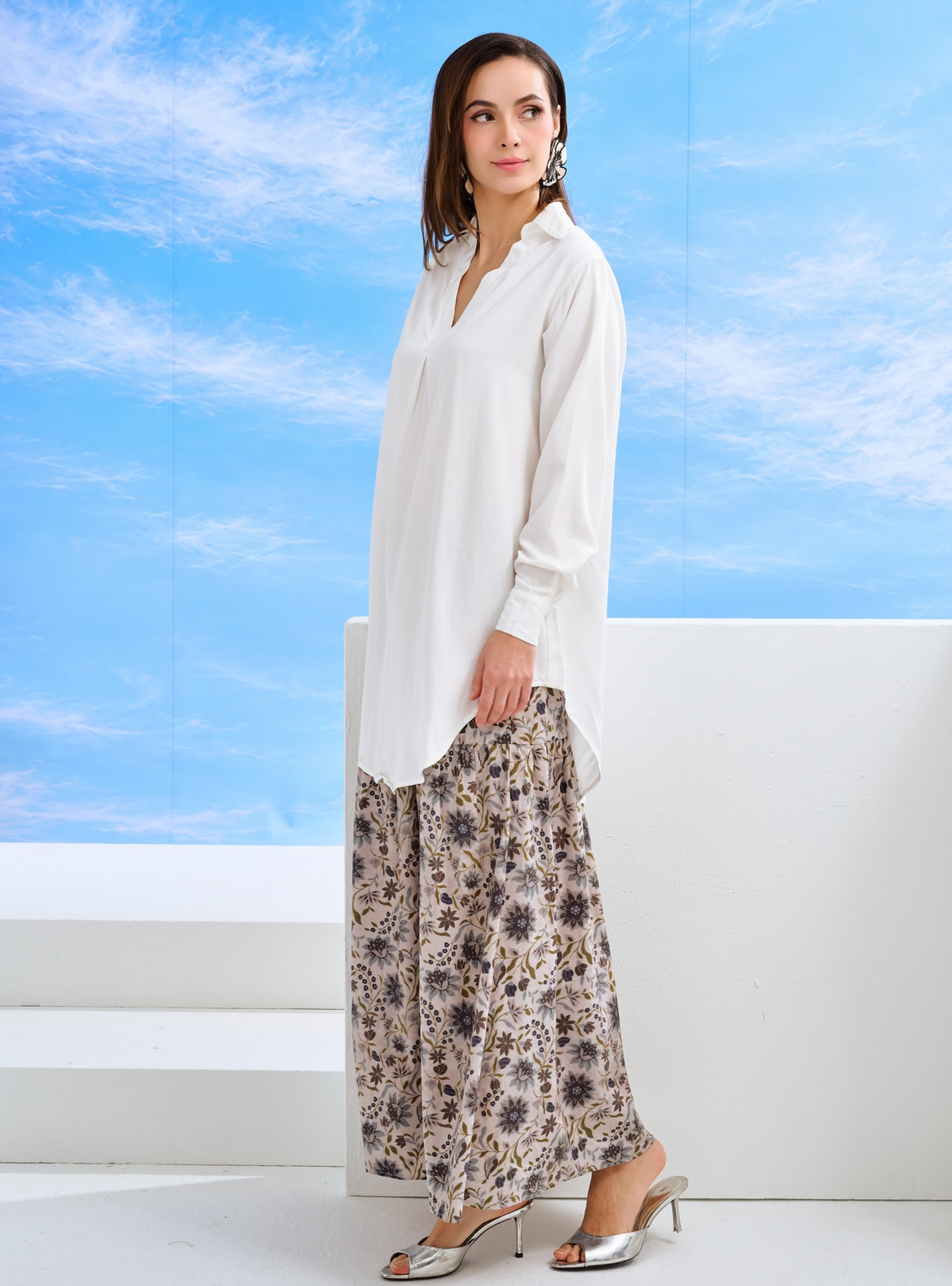 Pana Relaxed V-Neck Blouse