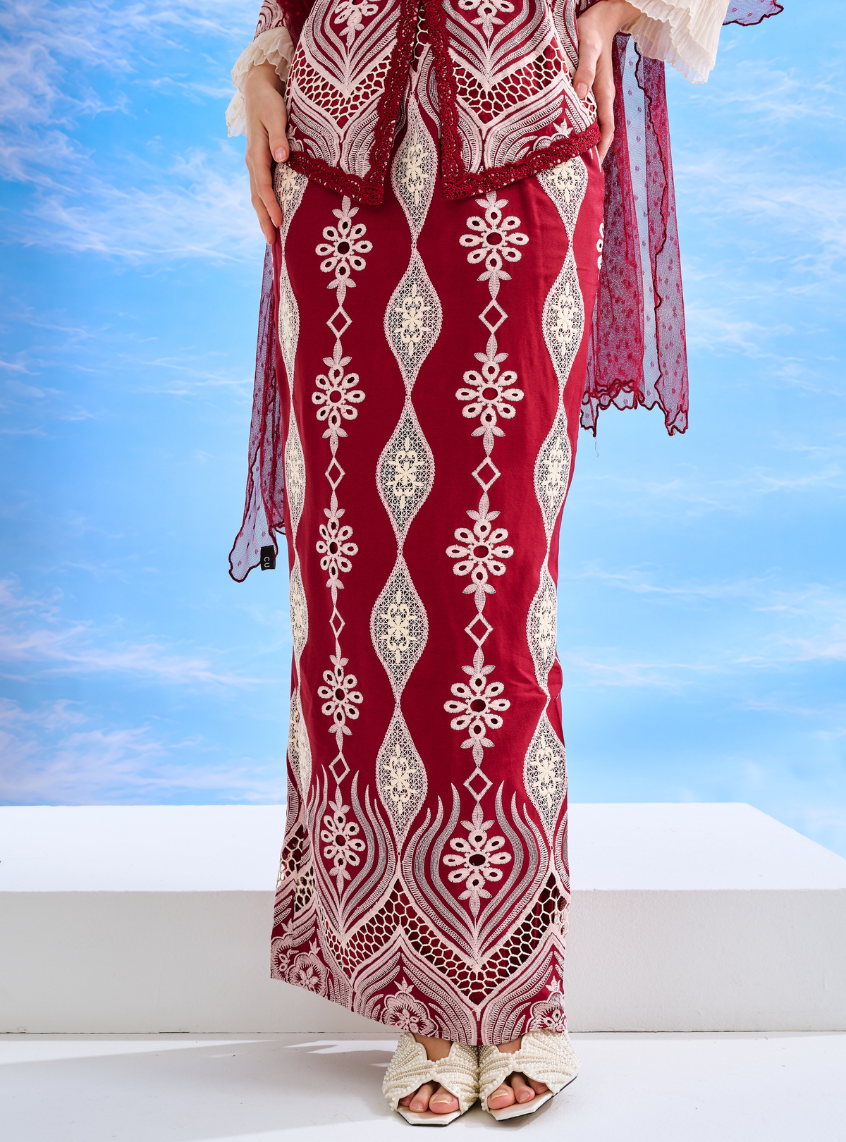 Cinta Arabella Kebaya Kurung Set - Maroon