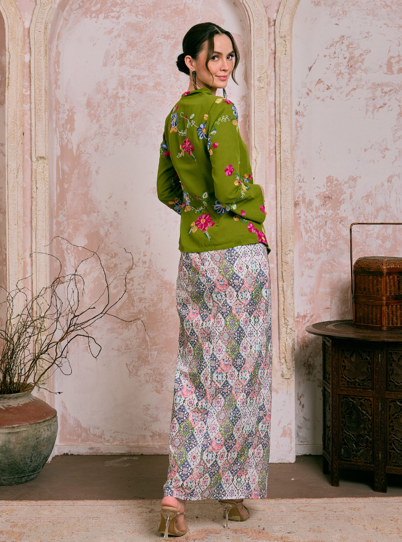 Naylah Songket Front Fold Skirt - Pink Checked