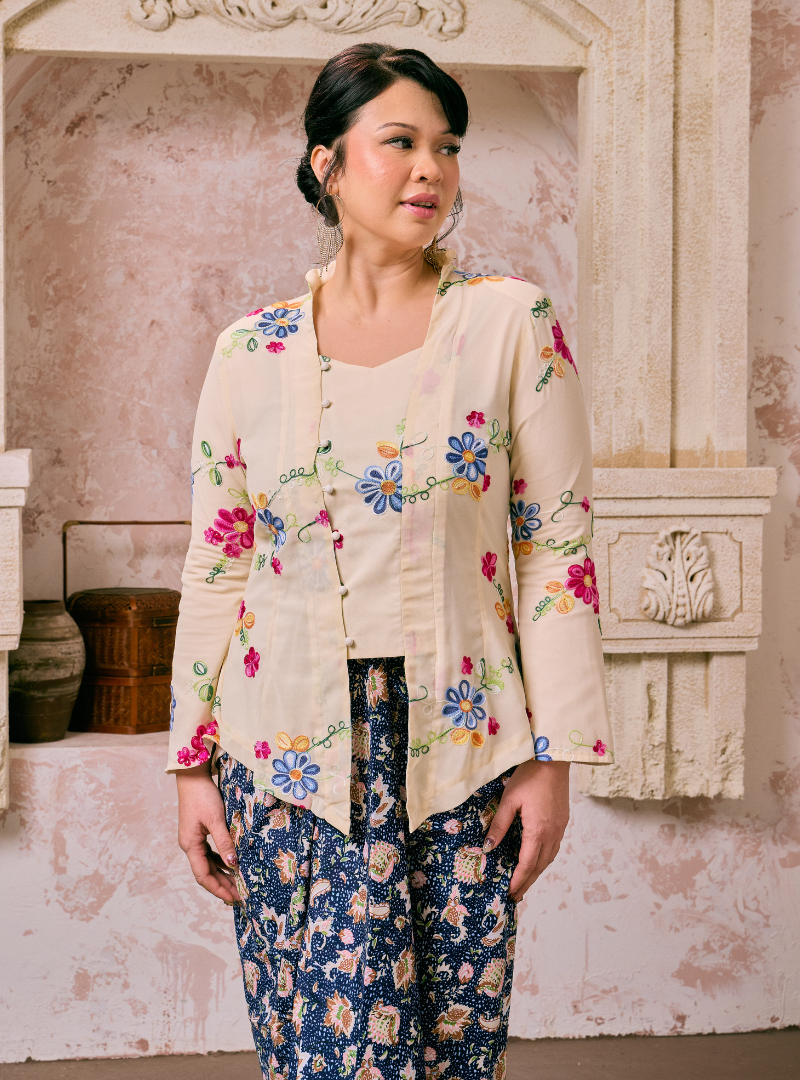 Manis Mawar Kebaya Top Only - Champagne