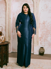 Manis Sofea Kurung Pahang - Midnight Blue