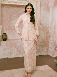 Santun Yumi Mandarin Kebaya Kurung - Matcha Strawberry
