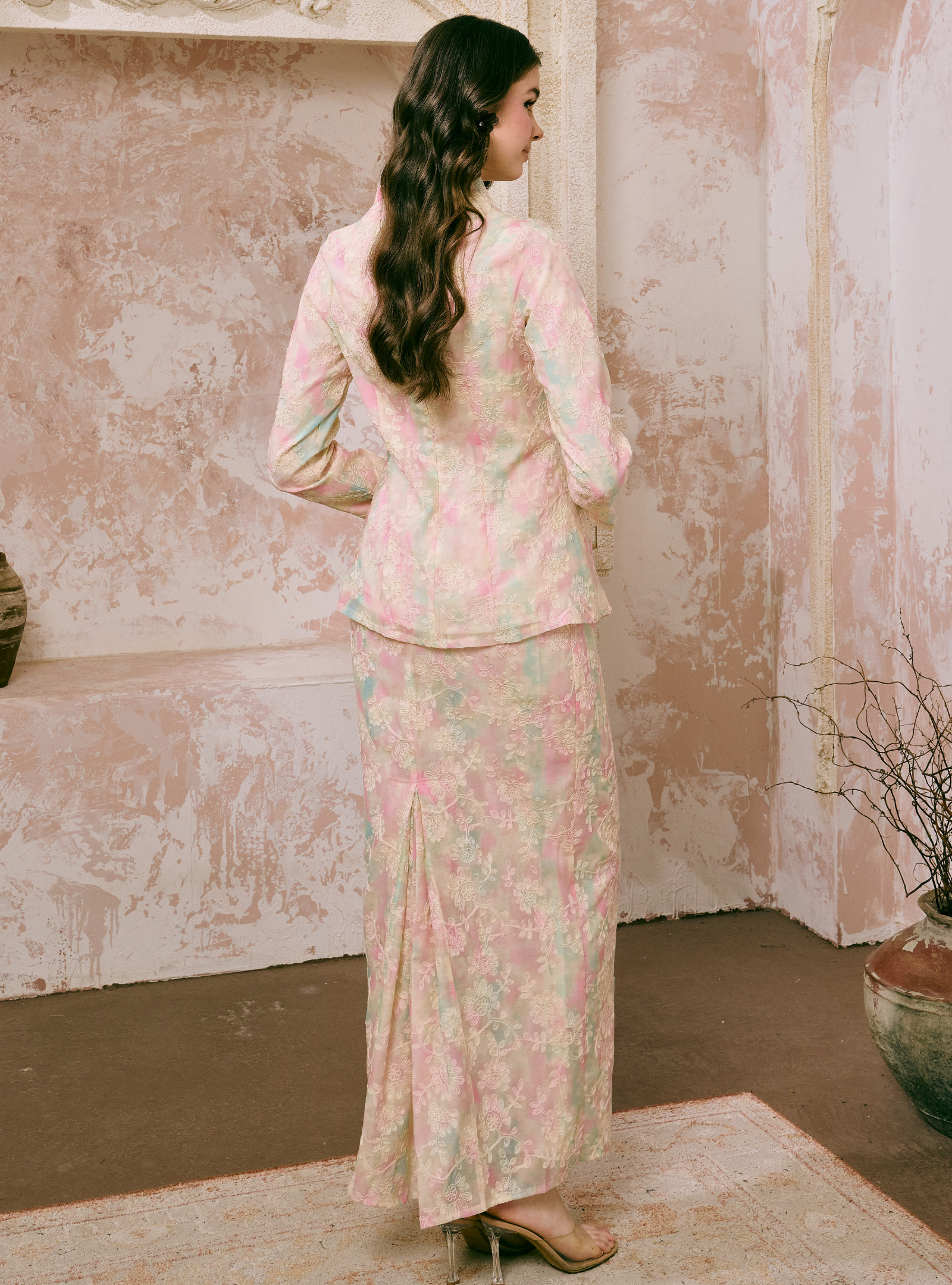 Santun Yumi Mandarin Kebaya Kurung - Matcha Strawberry