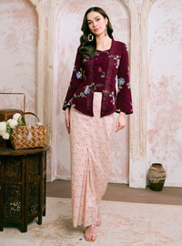 Manis Mawar Kebaya Top Only - Burgundy