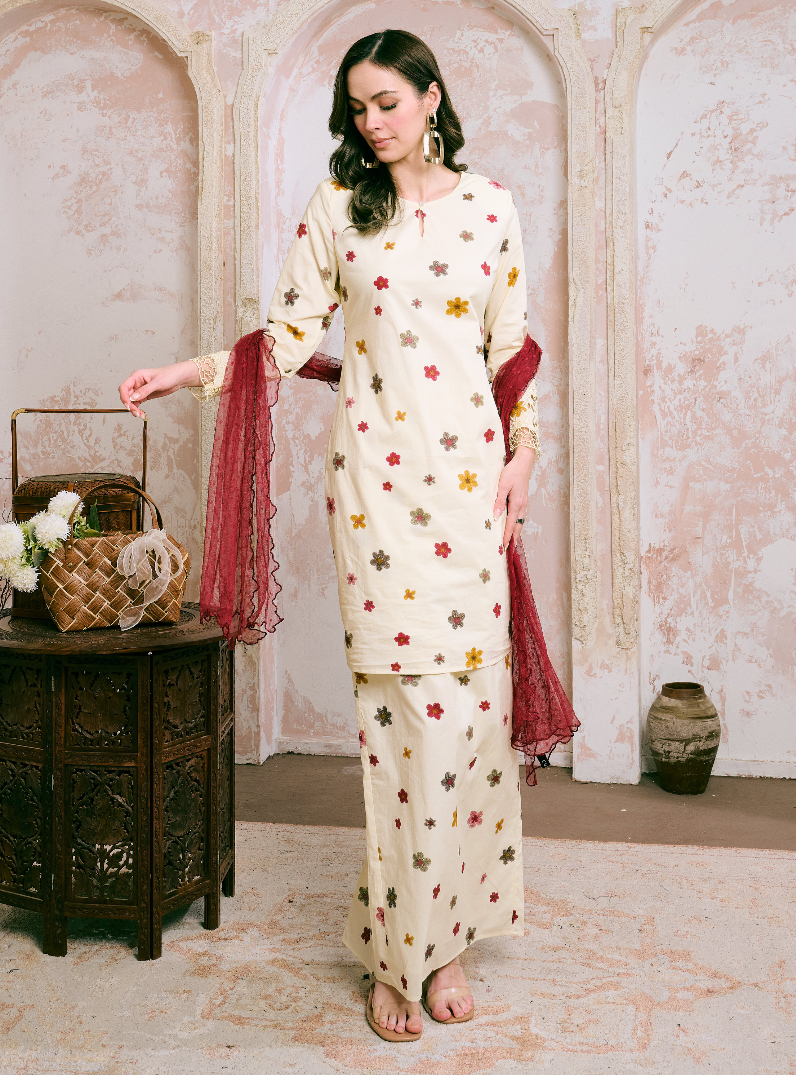 Santun Mia Kurung Pahang - Vera Flower