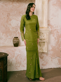 Santun Elora Embroidered Kurung Pahang - Matcha