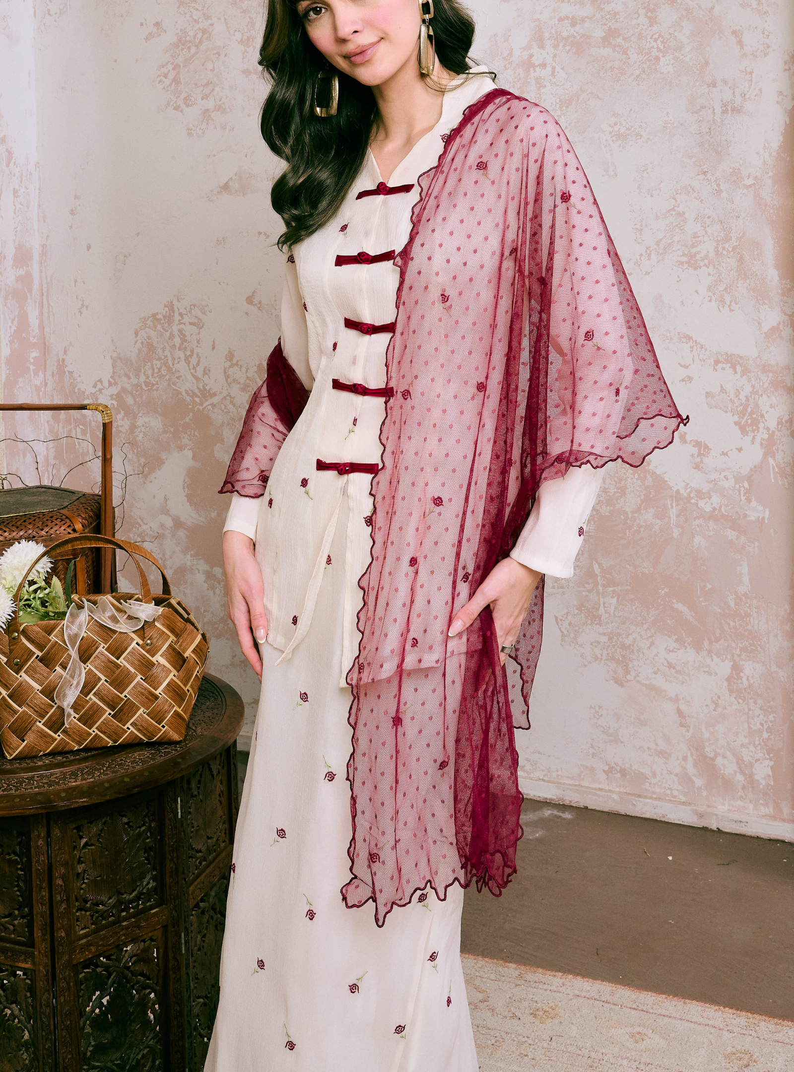 Orked Dotted Lace Selendang - Burgundy