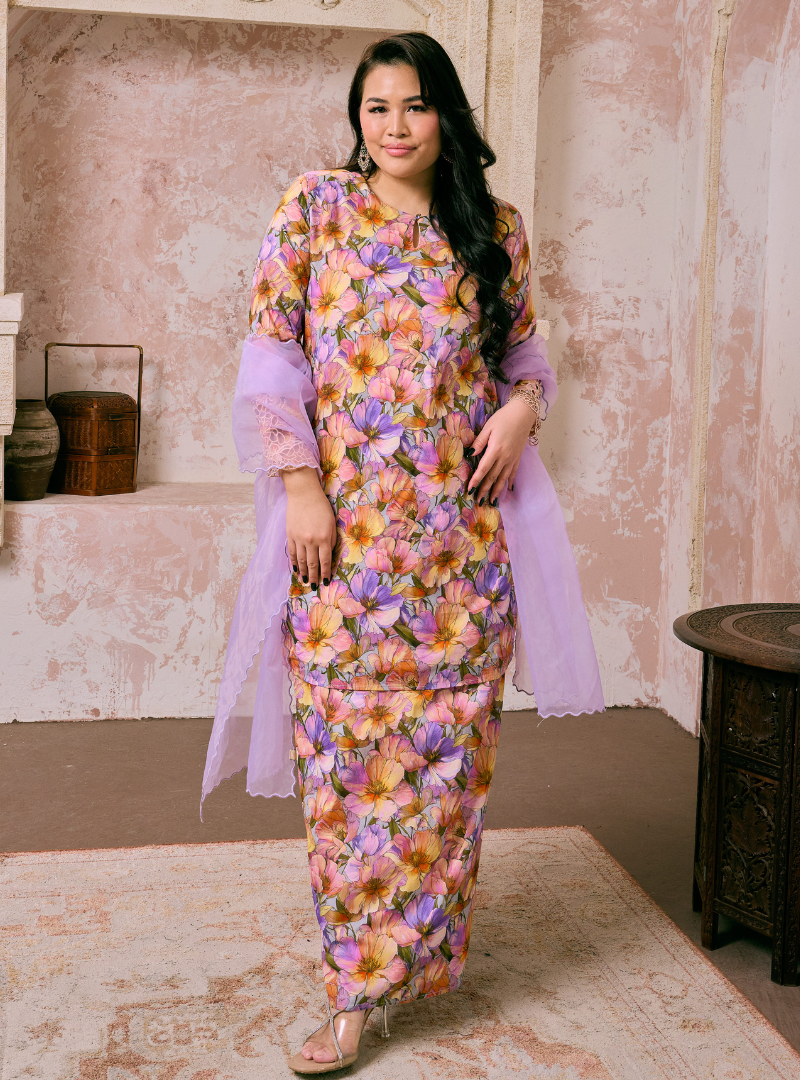 Santun Mia Kurung Pahang - Lily Garden