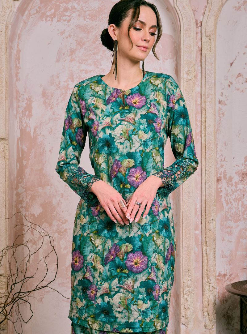 Santun Mia Kurung Pahang - Teal Bunga