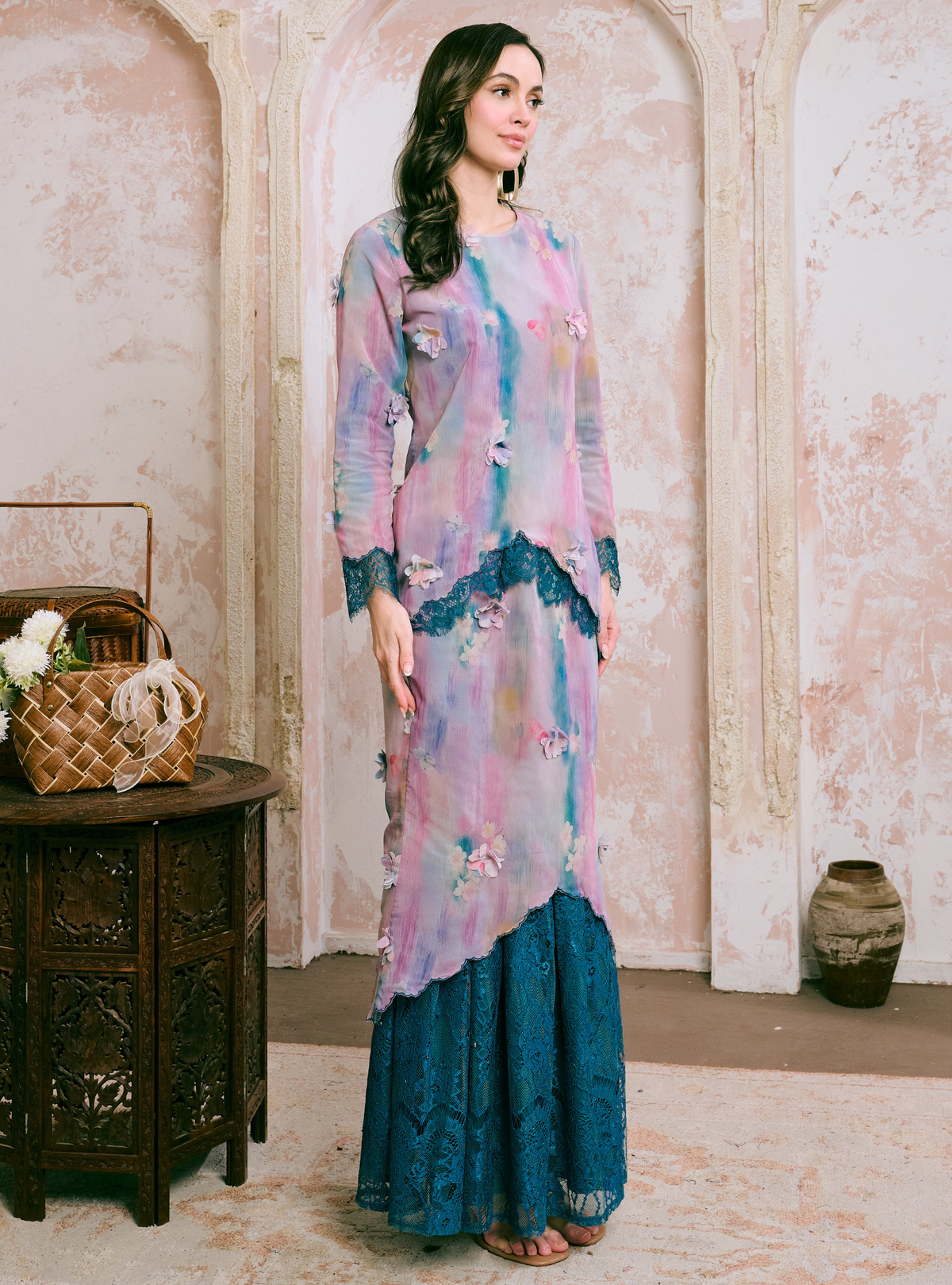 Santun Aminah 3D Lace Kurung - Teal