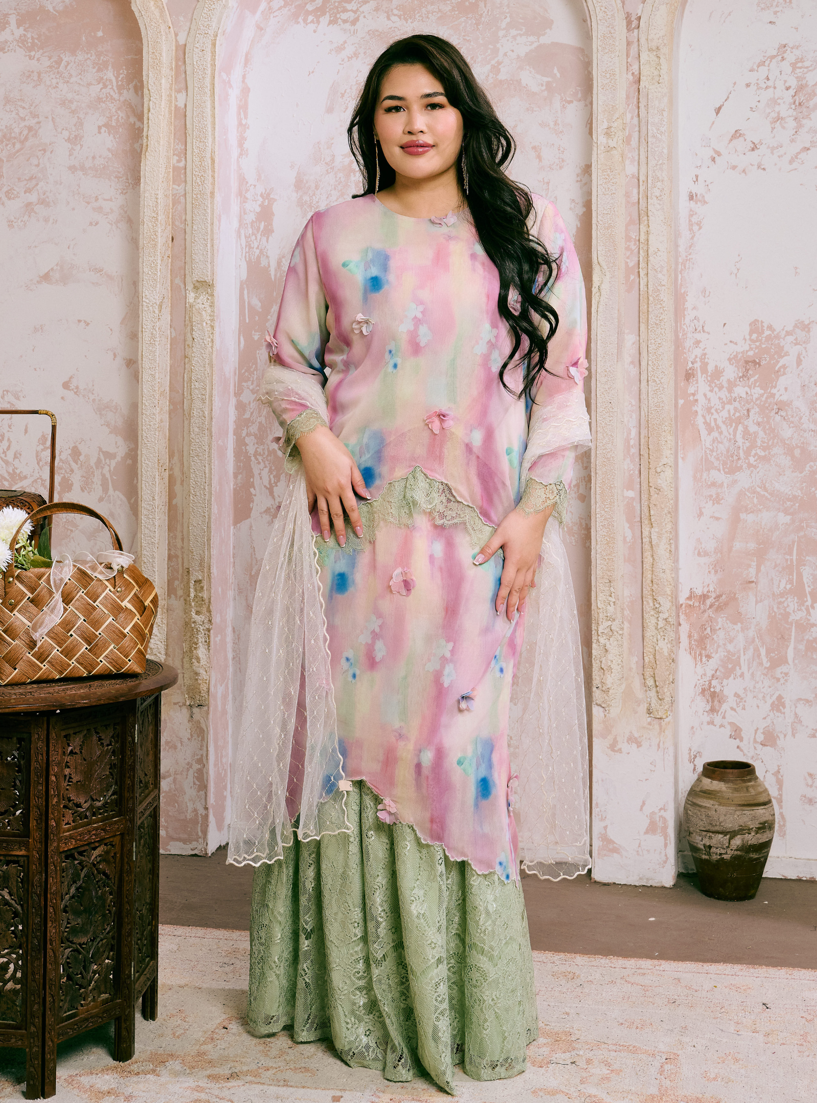 Santun Aminah 3D Lace Kurung - Matcha Strawberry