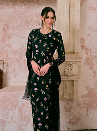 Santun Mia Kurung Pahang - Black Flower